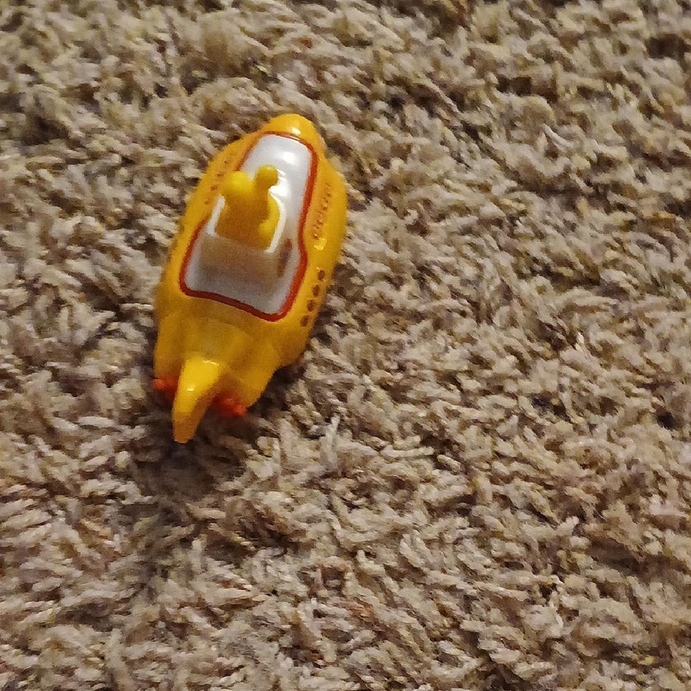 Yellow Submarine Toy for Imaginative Play - Picture 5 of 5